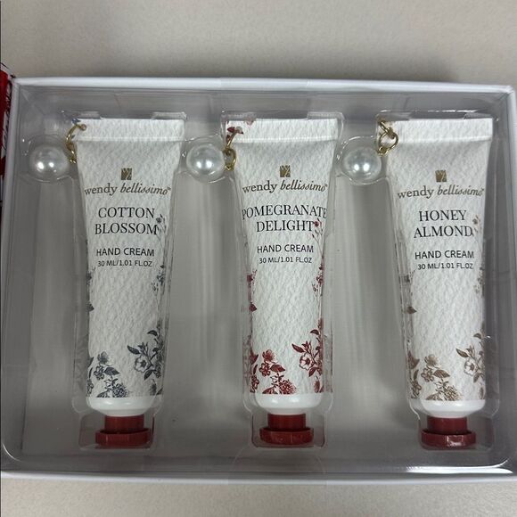 wendy bellissimo Hand CreamโCotton Blossom Pomegranate Delight Honey Almond 3pk - Picture 6 of 9